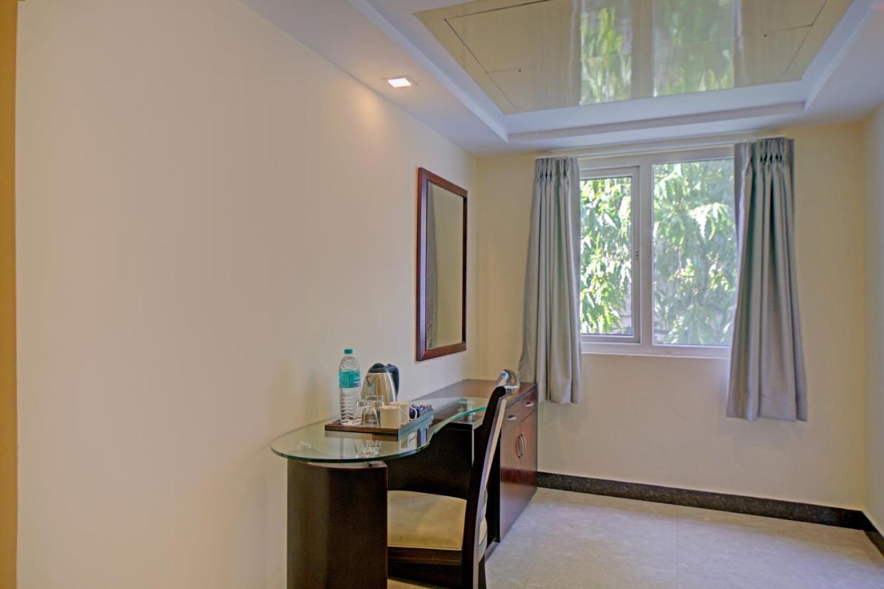 Townhouse 515 Hotel Iris T Nagar Near Shri Ayyappan Temple 첸나이 외부 사진
