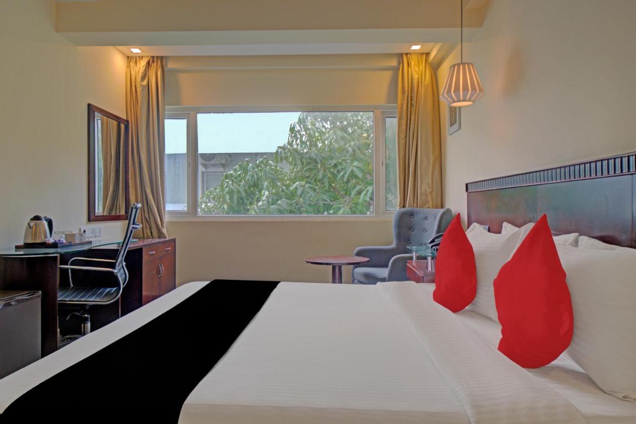 Townhouse 515 Hotel Iris T Nagar Near Shri Ayyappan Temple 첸나이 외부 사진