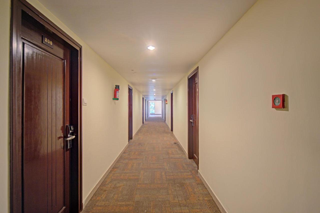 Townhouse 515 Hotel Iris T Nagar Near Shri Ayyappan Temple 첸나이 외부 사진